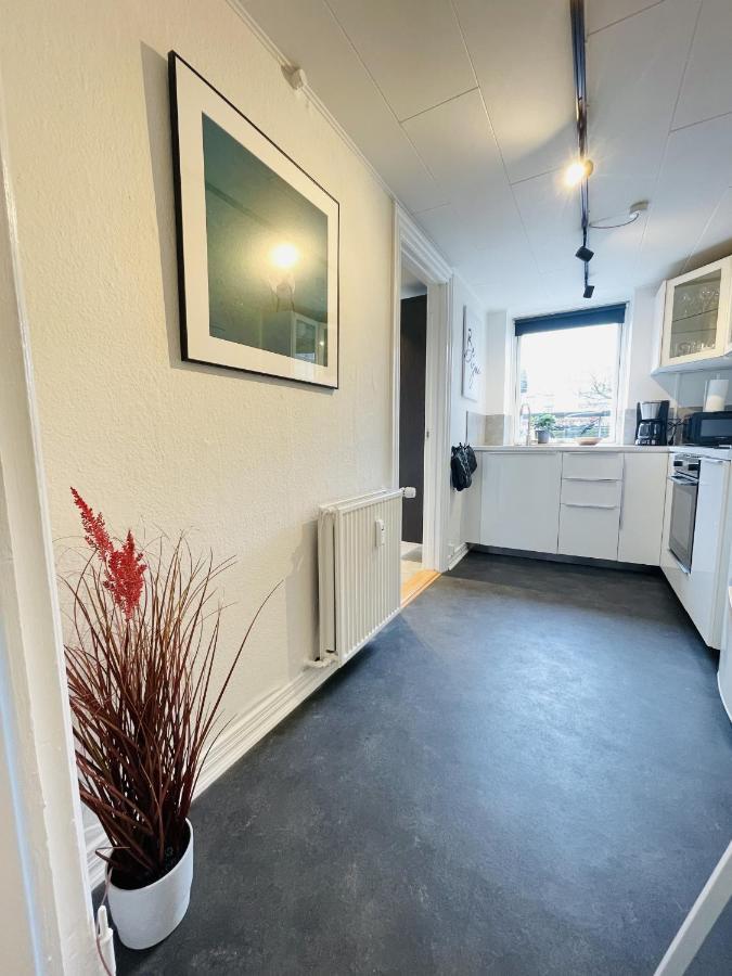 Aday - Charming Studio Close To The Football Stadium Aalborg Esterno foto